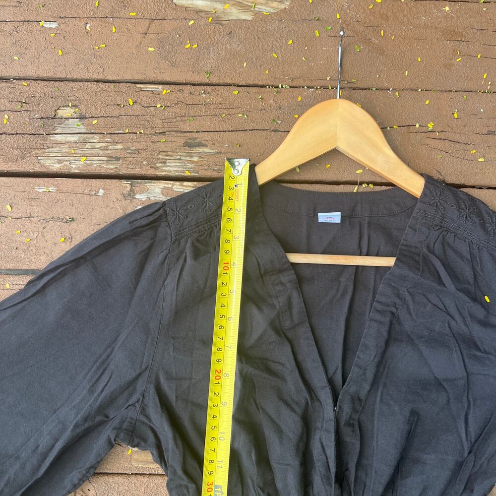 Old Navy Black Smocked Waist Midi Dress Women’s Size M Embroidered Hem - Picture 9 of 14